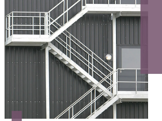 Изготовление и монтаж пожарных лестниц в Северске быстро и надежно