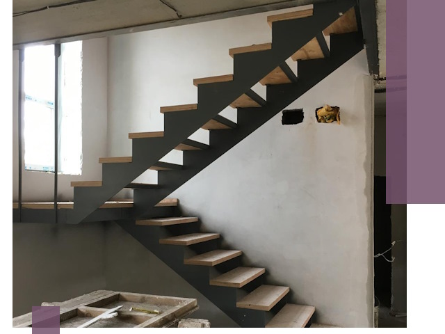 Изготовление лестниц на металлокаркасе в Северске от производителя