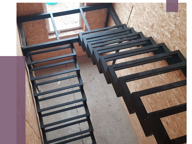 Демонтаж лестниц на металлокаркасе в Северске от 7484 руб. за м²