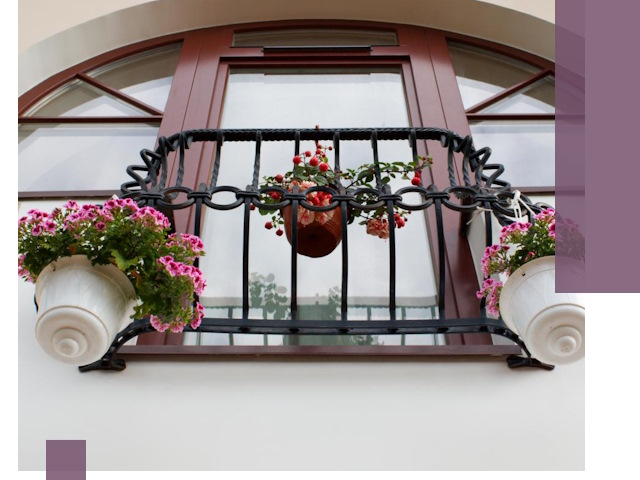 Изготовление и монтаж французских балконов в Северске